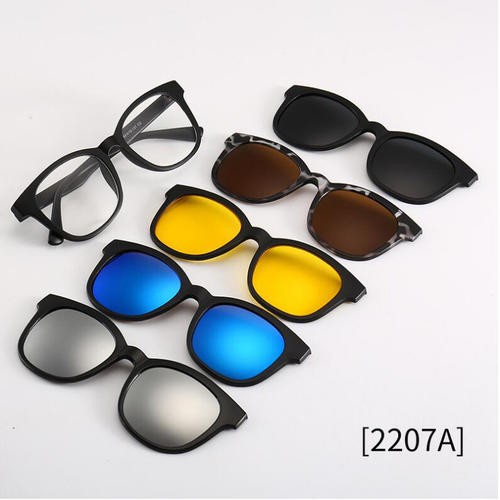PC Clips On Sunglasses 5 In 1 T5252207