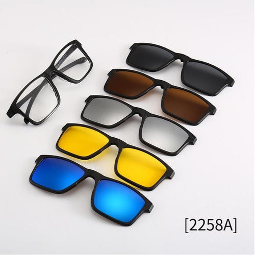 PC Clips On Sunglasses 5 In 1 T5252258